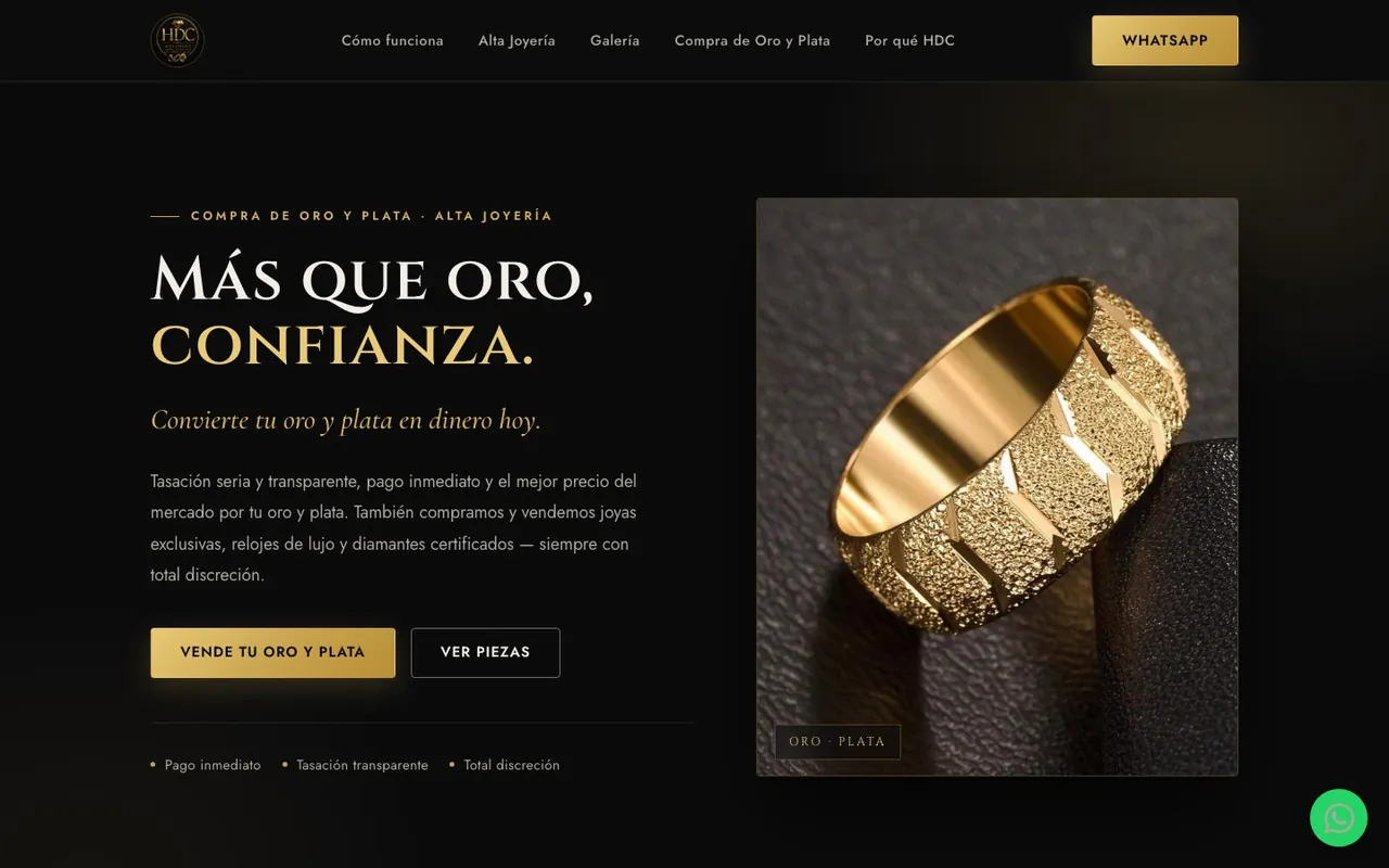 Portada de un sitio de joyería en negro y dorado, con una argolla de oro y el titular «Más que oro, confianza»